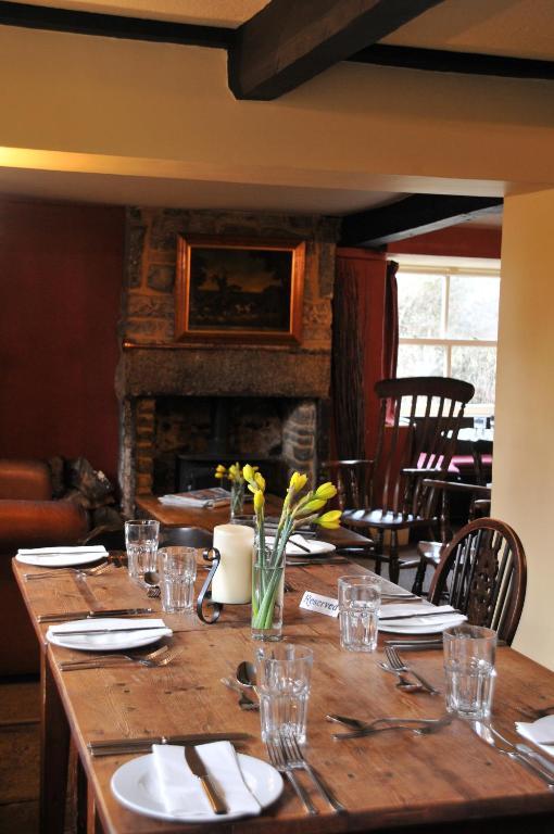 The Red Lion Herberg Babcary
